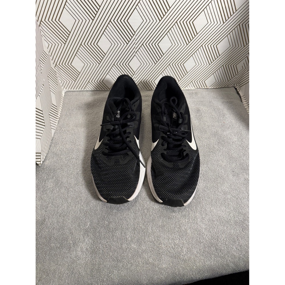 Nike Downshifter 10 Black White‎ Mens Running Shoes Sneakers Size 8.5